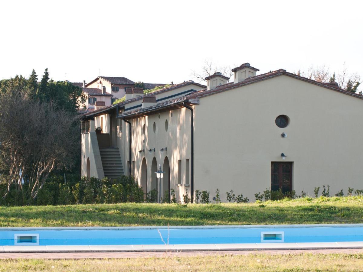 San Ruffino Apartments Lari Exteriör bild