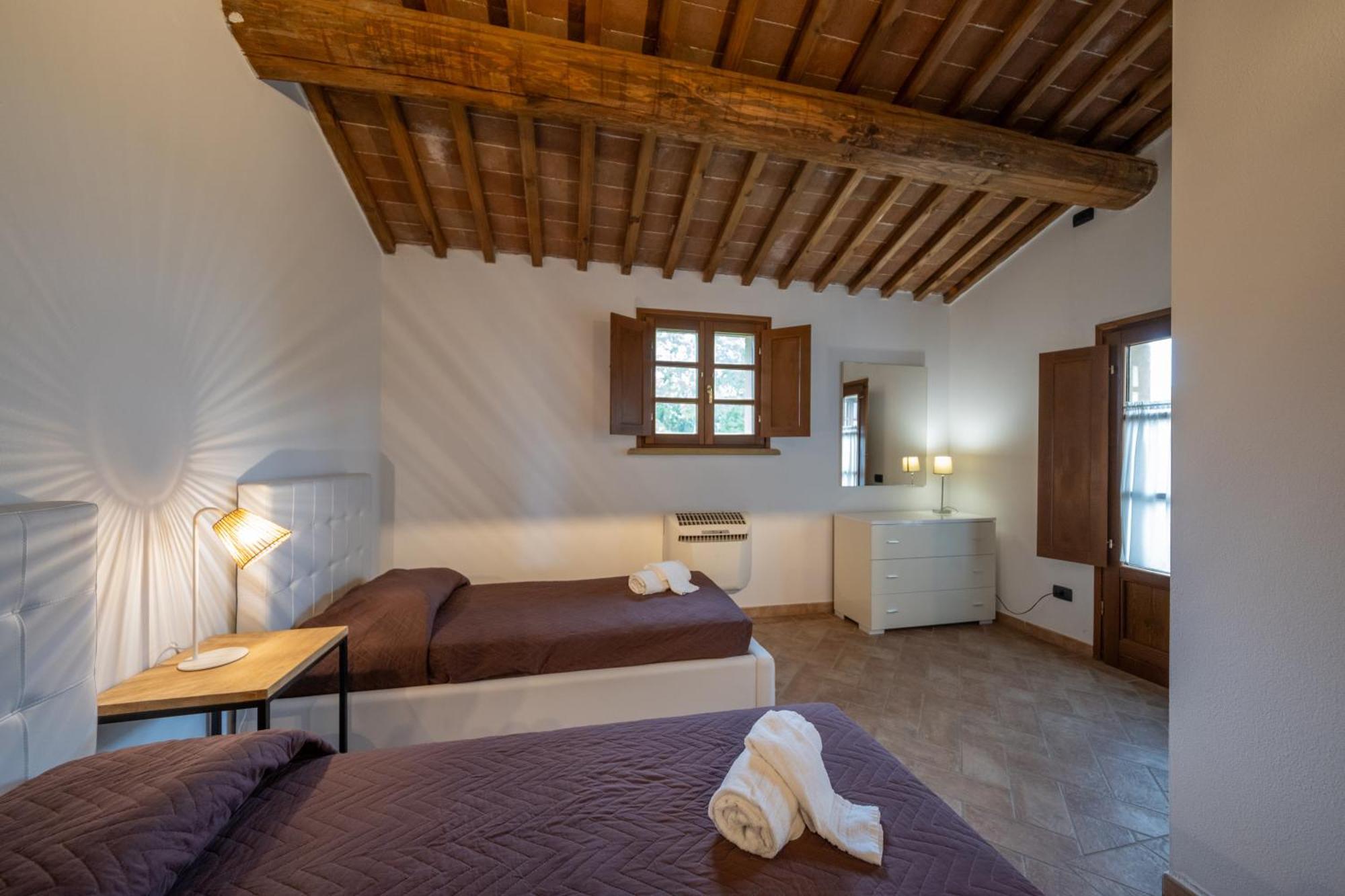 San Ruffino Apartments Lari Exteriör bild